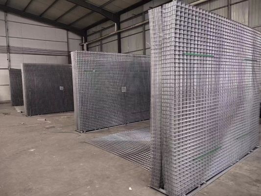le grillage soudé par 50mm*50mm Panels 2x2 a galvanisé pour la cage à oiseaux