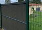 La clôture en fil de fer courbe de 55x200 mm moderne est facilement assemblée