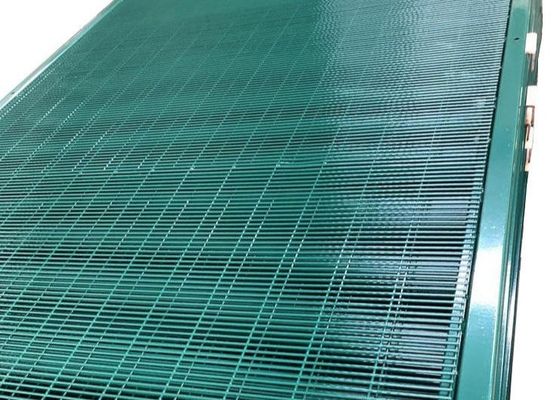 La poudre électrostatique de Mesh Fencing Panels Glavnized And de la haute sécurité 358 a enduit