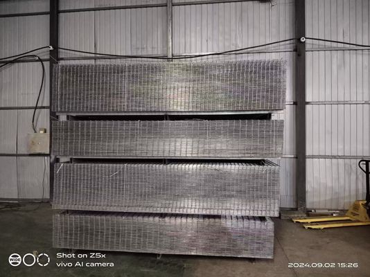 15 * 15 cm panneau de treillis métalliques soudés en acier à faible teneur en carbone pour la construction