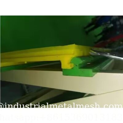 Écran modulaire en polyuréthane résistant à l'usure WS85 300x305mm / 300x610mm / 300x800mm Matériau MDI