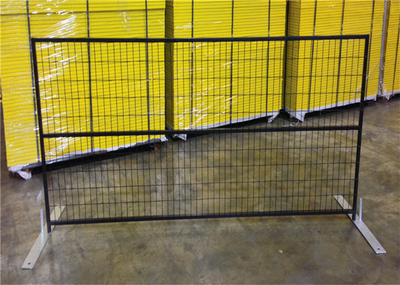 Revêtement de poudre et PVC enduisant le Temp du Canada clôturant des panneaux pour le chantier de construction