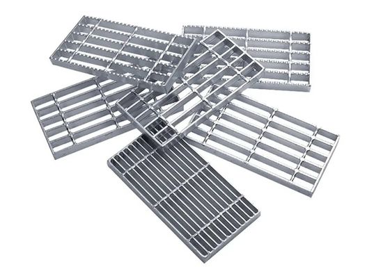 L'OIN a galvanisé la plate-forme de grille de plancher a crénelé la grille 0.3MM- 8MM en métal