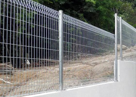 Le fil soudé par BRC décoratif Mesh Fence de bureau à cylindre 6ft saupoudrent enduit