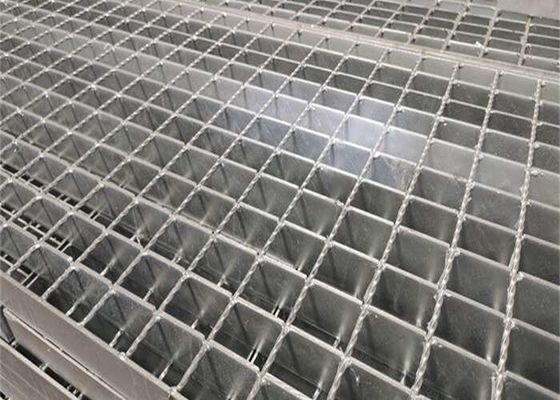 Réglage en acier plat/serré galvanisé à chaud sur mesure OEM pour passerelle de plateforme/couverture de fossé de drainage