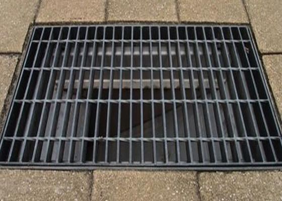 Grille en acier galvanisé à chaud / grille à barres plates / grille à barres dentelées