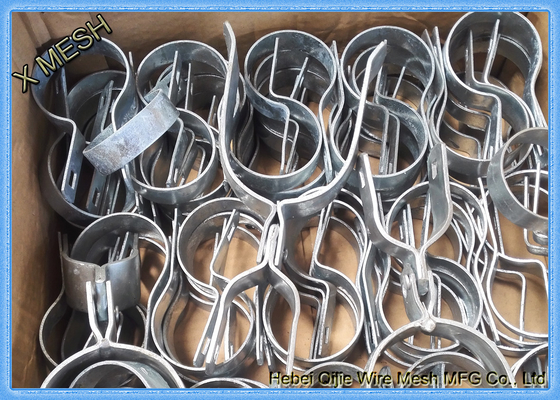 Fil / poteaux en acier galvanisés plongés chauds de tissu de barrière de lien de chaîne de 11