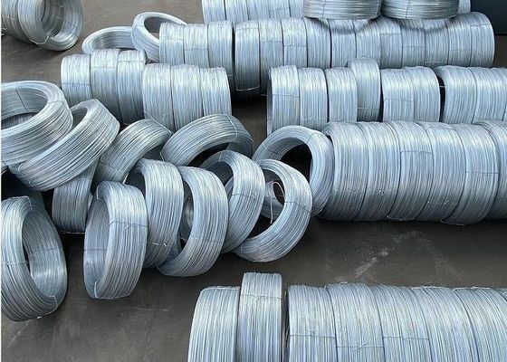 Le fil galvanisé d'obligatoire en métal de Gi des prix de petit pain de fil de fer de zinc a galvanisé le fil de fer galvanisé d'immersion chaude