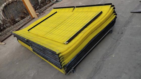 Panneaux jaunes d'écran de polyuréthane de maille d'unité centrale avec le crochet pour les miens vibrant
