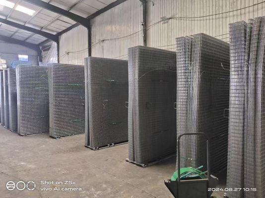 Fil soudé galvanisé plongé chaud Mesh Panel construction de 8ft x de 4ft 4mm