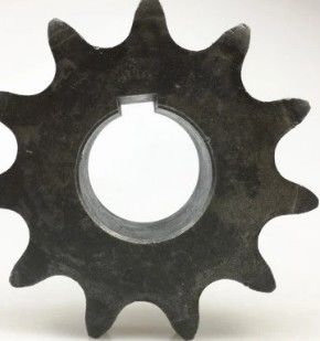 DIN Sprocket 24B 28B 32B Roue de chaîne avec dent de 10 mm et matériau C45