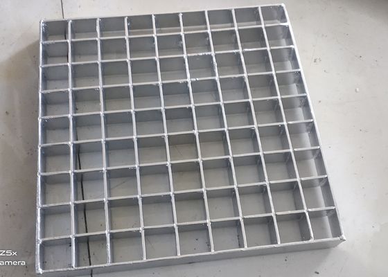 Pressez la maille augmentée par grille en acier galvanisée verrouillée en métal lancement de 40 x 100 millimètres