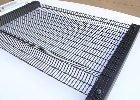 Bétail de Mesh Fencing Galvanized For Livestock de prison de la haute sécurité 358