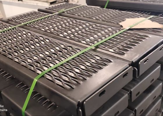 Caillebotis Grip Strut pour passerelle 5 diamants