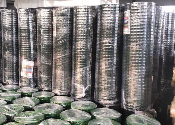 le PVC coloré par vert de GV 3/4X3/4 a enduit le fil soudé Mesh Rolls pour la volaille