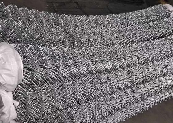 Le PVC galvanisé a enduit le petit pain de Diamond Mesh Wire Chain Link Fence