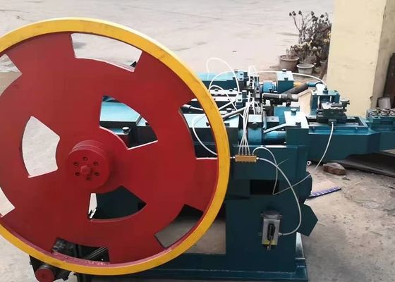 Z94c Machine automatique à haute vitesse pour fabriquer des clous en fil