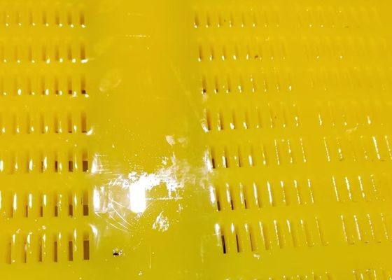 Écran de tamisage en polyuréthane robuste pour l'exploitation minière, matériau en polyuréthane durable pour le criblage dans les opérations minières
