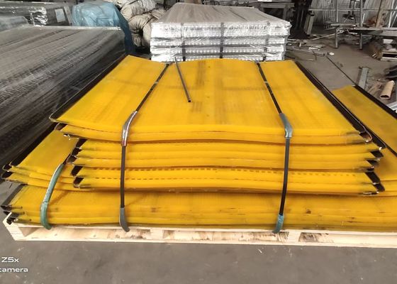 Panneaux jaunes d'écran de polyuréthane de maille d'unité centrale avec le crochet pour les miens vibrant