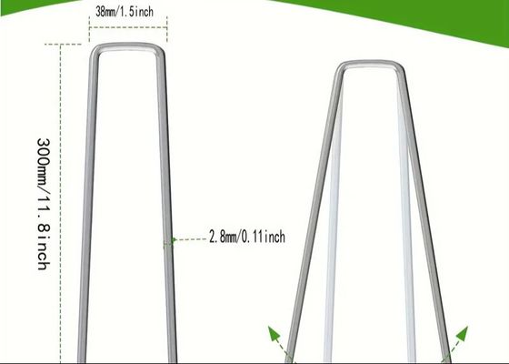 Des grappes de paysage galvanisées en forme de U