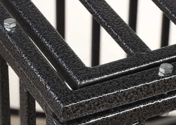 Chambre de chien pliable de pliage en métal avec le plateau démontable