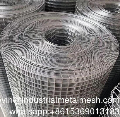 Fabrique en gros électro et galvanisés à chaud revêtement PVC soudé filet de fil pour le matériel de construction et de clôture avec rouleau et panneaux
