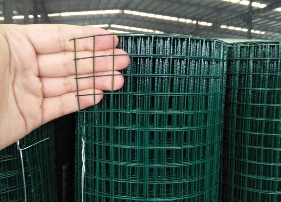 le PVC coloré par vert de GV 3/4X3/4 a enduit le fil soudé Mesh Rolls For Poultry