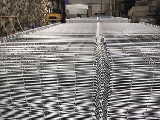 V plient la barrière incurvée par 1030mm Ral 6005 en métal de Mesh Panel