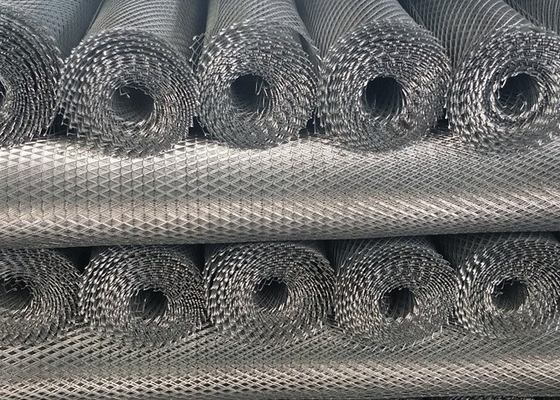 Forme augmentée enduite de maille de diamant de maille en métal de poudre de trou