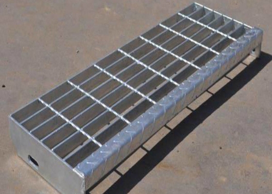 Le HDG a galvanisé la grille en acier résistante, immersion chaude a galvanisé la grille en acier