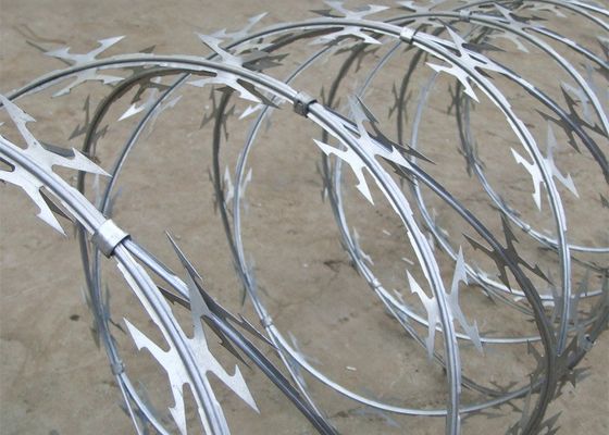 Fil en accordéon Bto22 Corss de rasoir d'anti corrosion barbelé