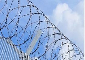 Lame clôturant le fil Bto-18 de rasoir de concertina de Barb 450mm