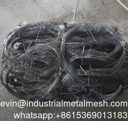 Grillage en acier galvanisé à haute teneur en zinc Putanka Barrière antichar Champ de bataille