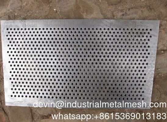 Grille métallique perforée en acier inoxydable à trous ronds pour usage industriel