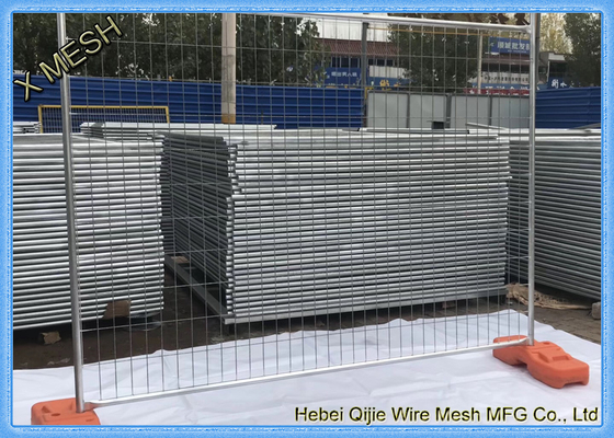 Barrière provisoire galvanisée résistante de fabrication avec la base de bloc de béton