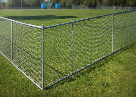 Chaud plongé a galvanisé la barrière For Rural Fencing de maillon de chaîne de 50x50mm